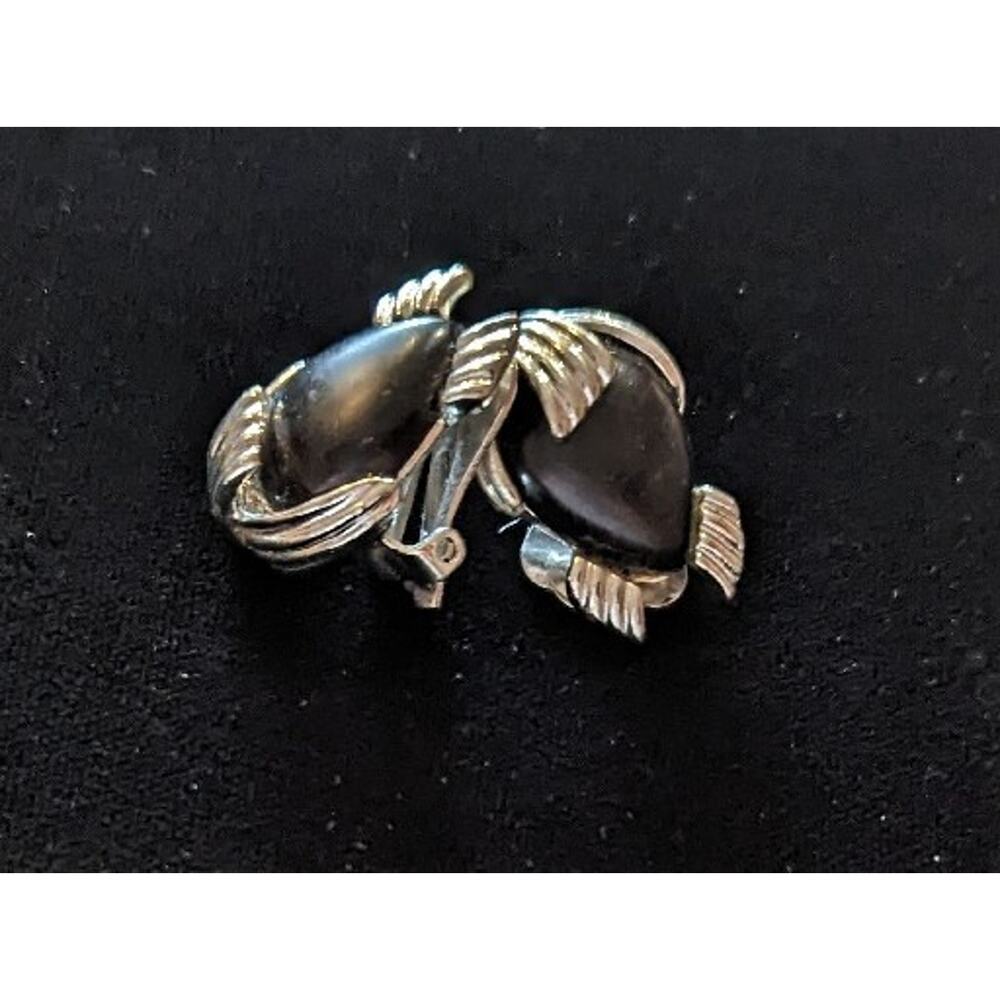Vintage Emmons Unique Clip On Earrings Silver Tone Black Stud